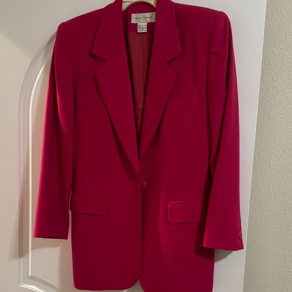 Casual Corner Bold Fuscia Blazer